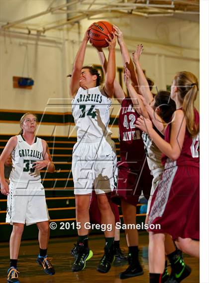 Thumbnail 1 in Granite Bay vs Bear River (Triple R Tournament) photogallery.