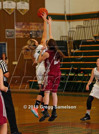 Thumbnail 1 in Granite Bay vs Bear River (Triple R Tournament) photogallery.