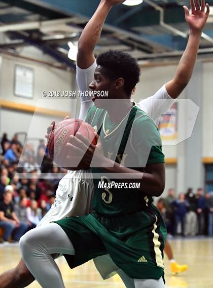 Thumbnail 3 in Chino Hills vs. Long Beach Poly photogallery.