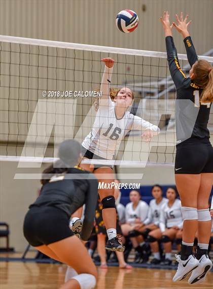 Thumbnail 2 in East Central vs Brennan photogallery.