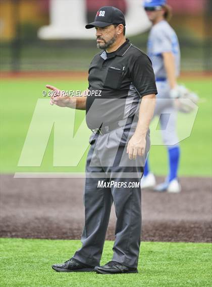 Thumbnail 3 in Strake Jesuit vs. Clear Springs (UIL Baseball 6A Region 3 Bi-District) photogallery.
