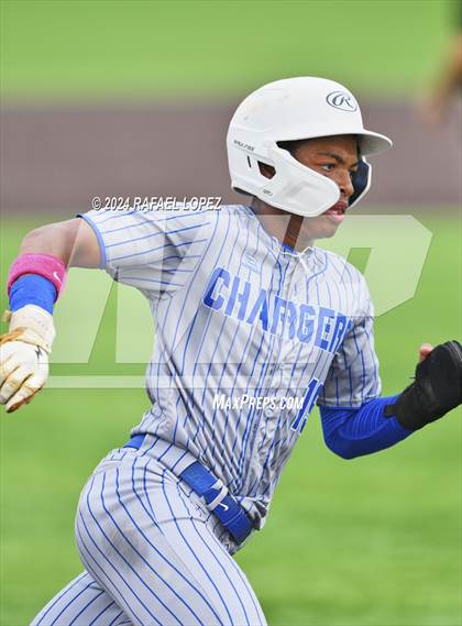 Thumbnail 1 in Strake Jesuit vs. Clear Springs (UIL Baseball 6A Region 3 Bi-District) photogallery.