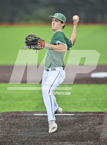 Thumbnail 1 in Strake Jesuit vs. Clear Springs (UIL Baseball 6A Region 3 Bi-District) photogallery.