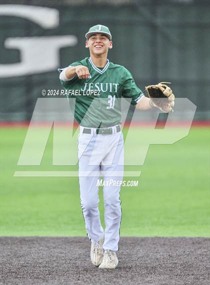 Thumbnail 2 in Strake Jesuit vs. Clear Springs (UIL Baseball 6A Region 3 Bi-District) photogallery.