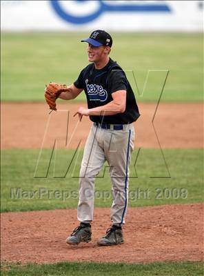 Thumbnail 1 in Caledonia-Mumford vs Honeoye (Section 5 Class C Final) photogallery.