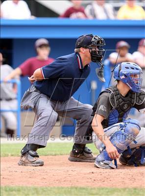 Thumbnail 3 in Caledonia-Mumford vs Honeoye (Section 5 Class C Final) photogallery.