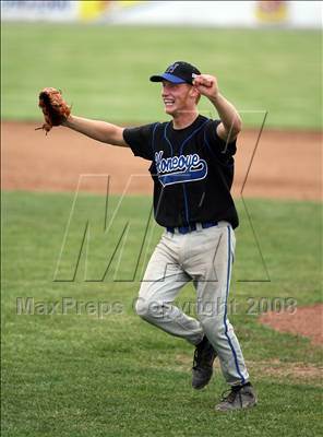 Thumbnail 2 in Caledonia-Mumford vs Honeoye (Section 5 Class C Final) photogallery.