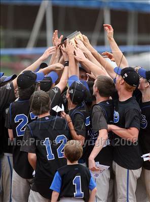 Thumbnail 2 in Caledonia-Mumford vs Honeoye (Section 5 Class C Final) photogallery.