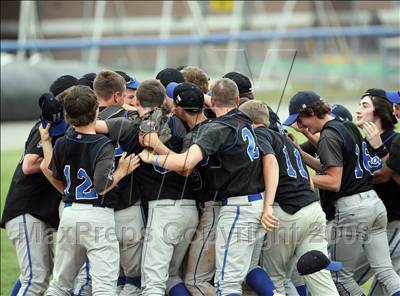 Thumbnail 3 in Caledonia-Mumford vs Honeoye (Section 5 Class C Final) photogallery.