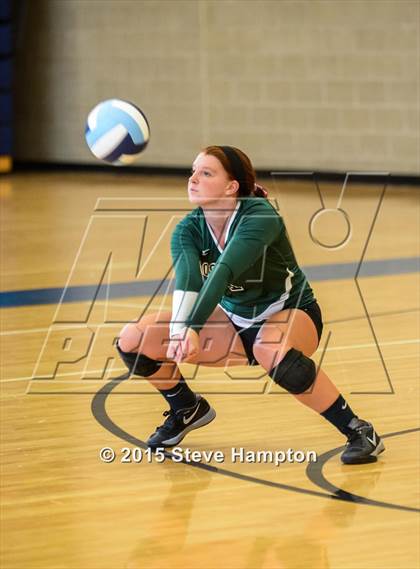 Thumbnail 3 in Fellowship Christian vs. Roswell photogallery.