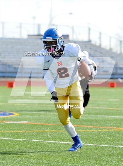 Thumbnail 3 in Nassau County Section 8 Senior Bowl Classic photogallery.