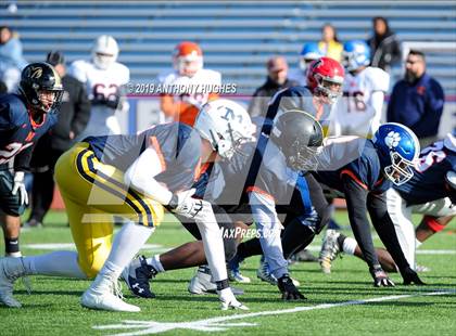 Thumbnail 3 in Nassau County Section 8 Senior Bowl Classic photogallery.
