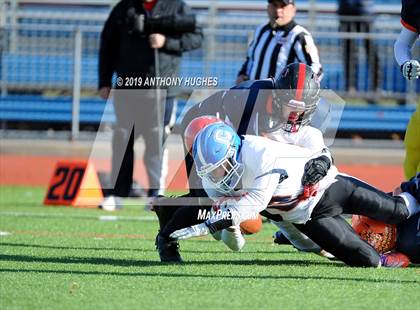 Thumbnail 3 in Nassau County Section 8 Senior Bowl Classic photogallery.