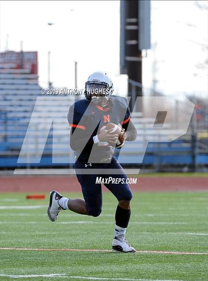 Thumbnail 3 in Nassau County Section 8 Senior Bowl Classic photogallery.