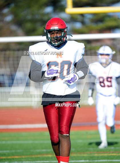 Thumbnail 3 in Nassau County Section 8 Senior Bowl Classic photogallery.