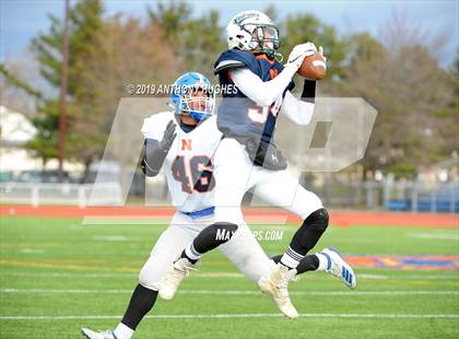 Thumbnail 3 in Nassau County Section 8 Senior Bowl Classic photogallery.