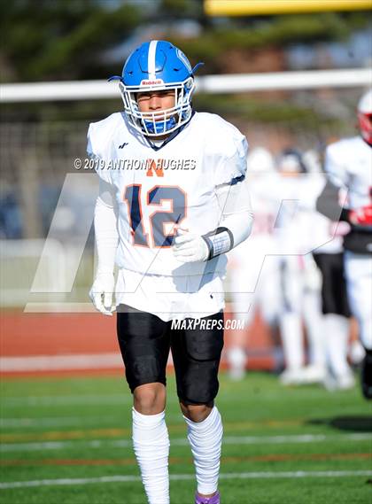 Thumbnail 2 in Nassau County Section 8 Senior Bowl Classic photogallery.