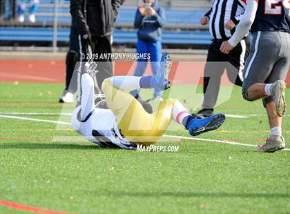 Thumbnail 3 in Nassau County Section 8 Senior Bowl Classic photogallery.