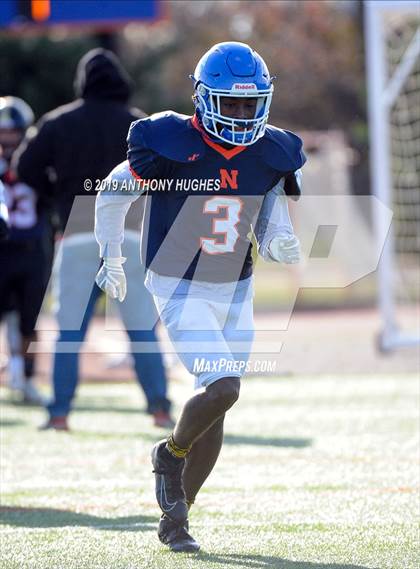 Thumbnail 3 in Nassau County Section 8 Senior Bowl Classic photogallery.