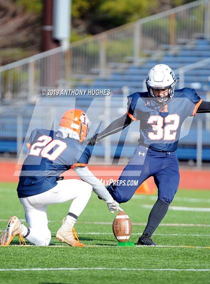 Thumbnail 1 in Nassau County Section 8 Senior Bowl Classic photogallery.