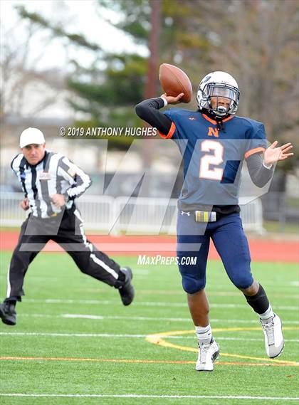 Thumbnail 2 in Nassau County Section 8 Senior Bowl Classic photogallery.