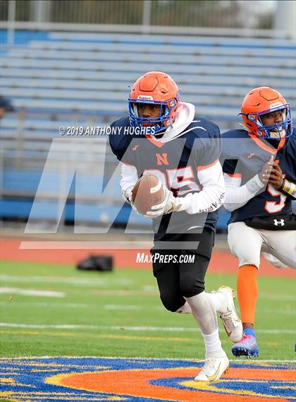 Thumbnail 2 in Nassau County Section 8 Senior Bowl Classic photogallery.