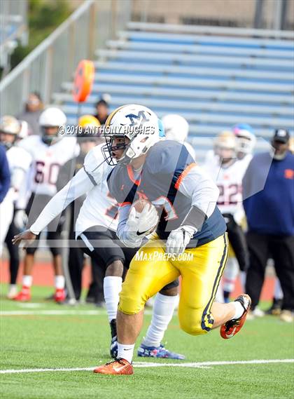 Thumbnail 2 in Nassau County Section 8 Senior Bowl Classic photogallery.