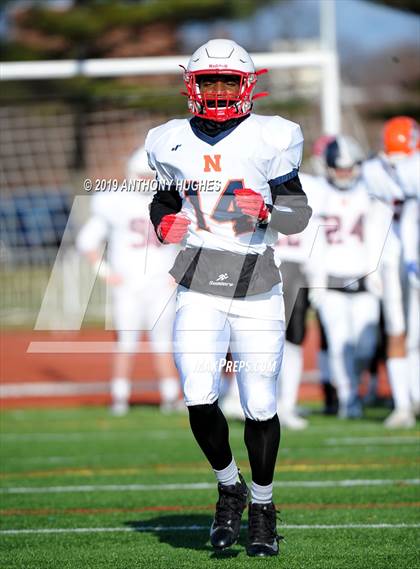 Thumbnail 3 in Nassau County Section 8 Senior Bowl Classic photogallery.