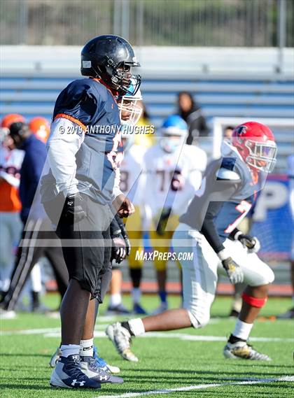 Thumbnail 2 in Nassau County Section 8 Senior Bowl Classic photogallery.