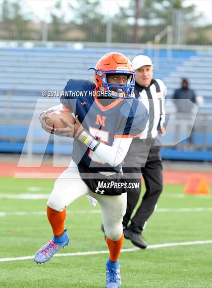 Thumbnail 3 in Nassau County Section 8 Senior Bowl Classic photogallery.