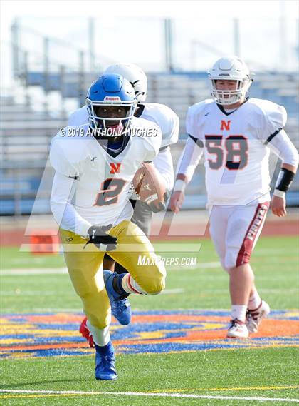 Thumbnail 2 in Nassau County Section 8 Senior Bowl Classic photogallery.