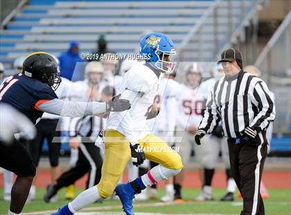 Thumbnail 3 in Nassau County Section 8 Senior Bowl Classic photogallery.