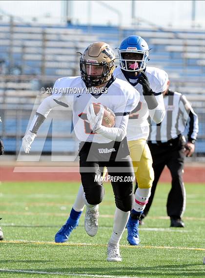 Thumbnail 1 in Nassau County Section 8 Senior Bowl Classic photogallery.