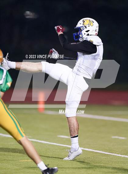 Thumbnail 2 in Tahoma @ Tumwater photogallery.