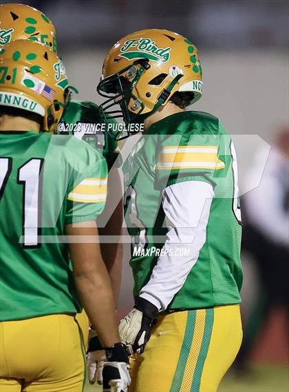 Thumbnail 1 in Tahoma @ Tumwater photogallery.