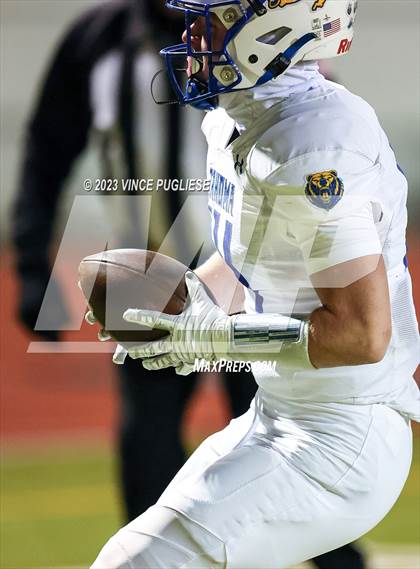 Thumbnail 2 in Tahoma @ Tumwater photogallery.
