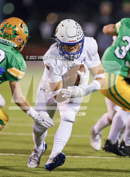 Thumbnail 2 in Tahoma @ Tumwater photogallery.
