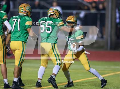 Thumbnail 2 in Tahoma @ Tumwater photogallery.