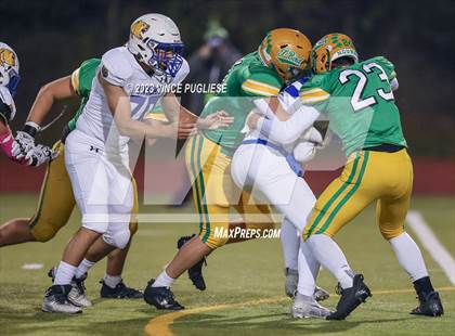 Thumbnail 3 in Tahoma @ Tumwater photogallery.