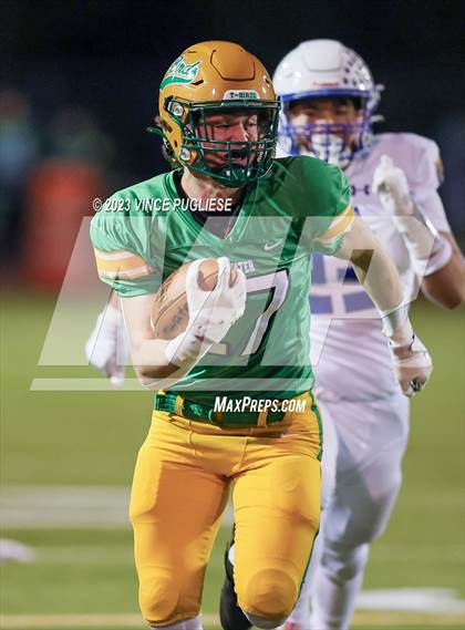 Thumbnail 3 in Tahoma @ Tumwater photogallery.