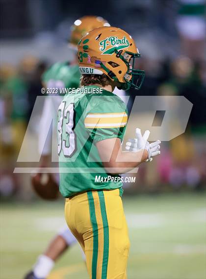 Thumbnail 1 in Tahoma @ Tumwater photogallery.