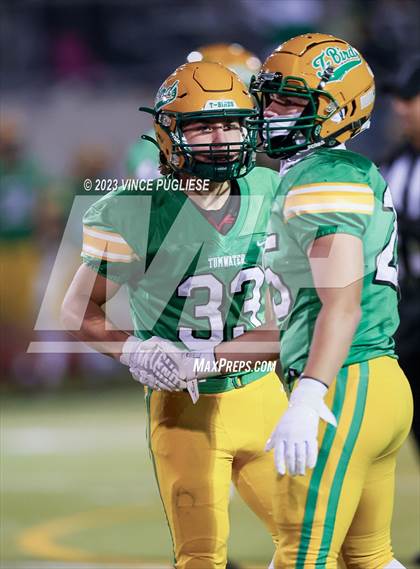Thumbnail 3 in Tahoma @ Tumwater photogallery.