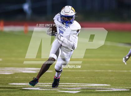 Thumbnail 2 in Tahoma @ Tumwater photogallery.
