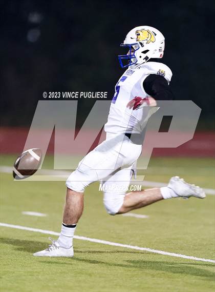 Thumbnail 1 in Tahoma @ Tumwater photogallery.