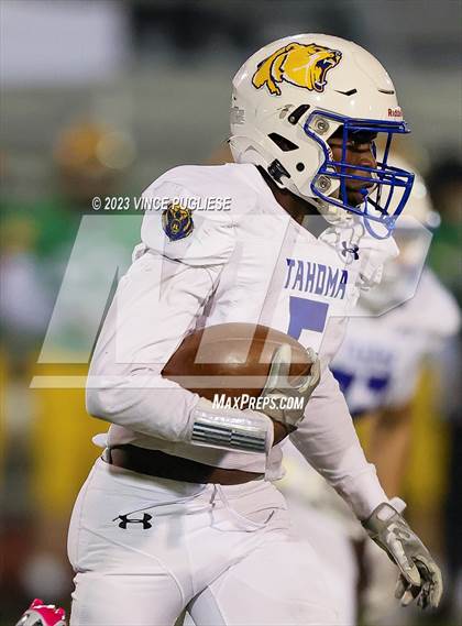 Thumbnail 2 in Tahoma @ Tumwater photogallery.