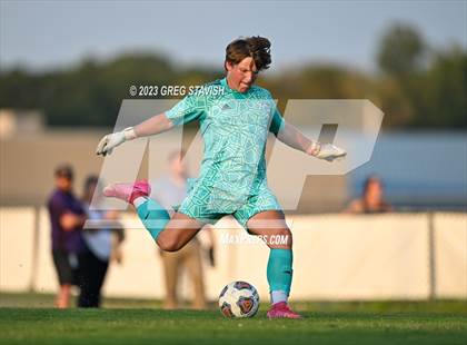 Thumbnail 1 in Hickory Ridge @ Porter Ridge photogallery.