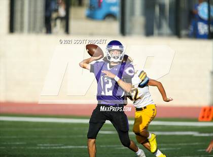 Thumbnail 2 in El Camino @ Carlsbad photogallery.