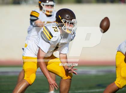 Thumbnail 1 in El Camino @ Carlsbad photogallery.