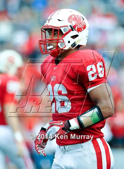 Thumbnail 1 in Katy vs Dawson (UIL 6A Regional Playoff) photogallery.
