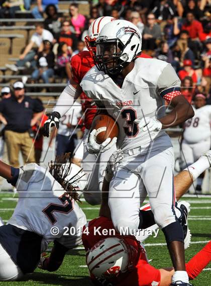 Thumbnail 3 in Katy vs Dawson (UIL 6A Regional Playoff) photogallery.